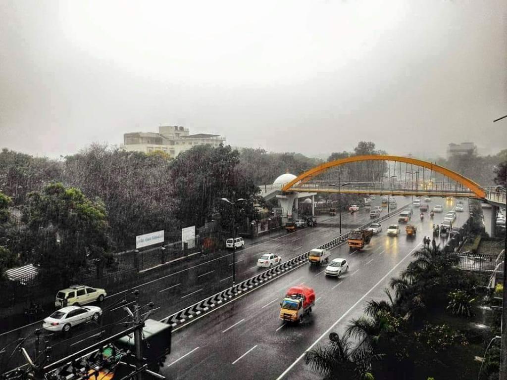 உக்கிர நிலையில் தென்மேற்கு பருவமழை... கோவைக்கு ரெட் அலர்ட்டா..?