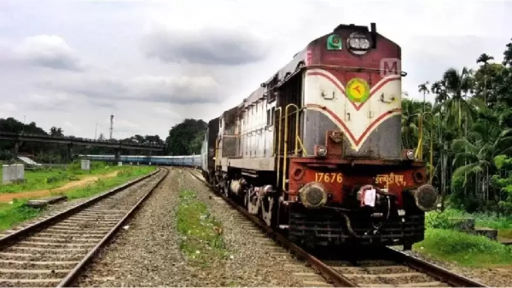 கோவையில் நாளை மறுநாள் ரயில் போக்குவரத்து அடியோடு மாற்றம்.. போத்தனூர் வழியாக ரயில்கள்.. விவரம்