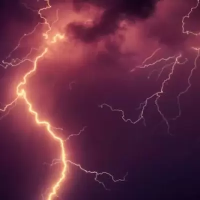 🌩️ சென்னை மேகவெடிப்பு!