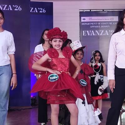 பிஎஸ்ஜிஆர் கிருஷ்ணம்மாள் மகளிர் கல்லூரியில் ‘EVANZA 2026’ கோலாகலம் – 150-க்கும் மேற்பட்ட ஆடைகள் காட்சிப்படுத்தல்