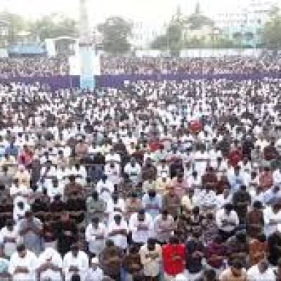 தமிழ்நாட்டில் ரமலான் பண்டிகை: கோவையில் பள்ளிவாசல்களில் சிறப்பு தொழுகை